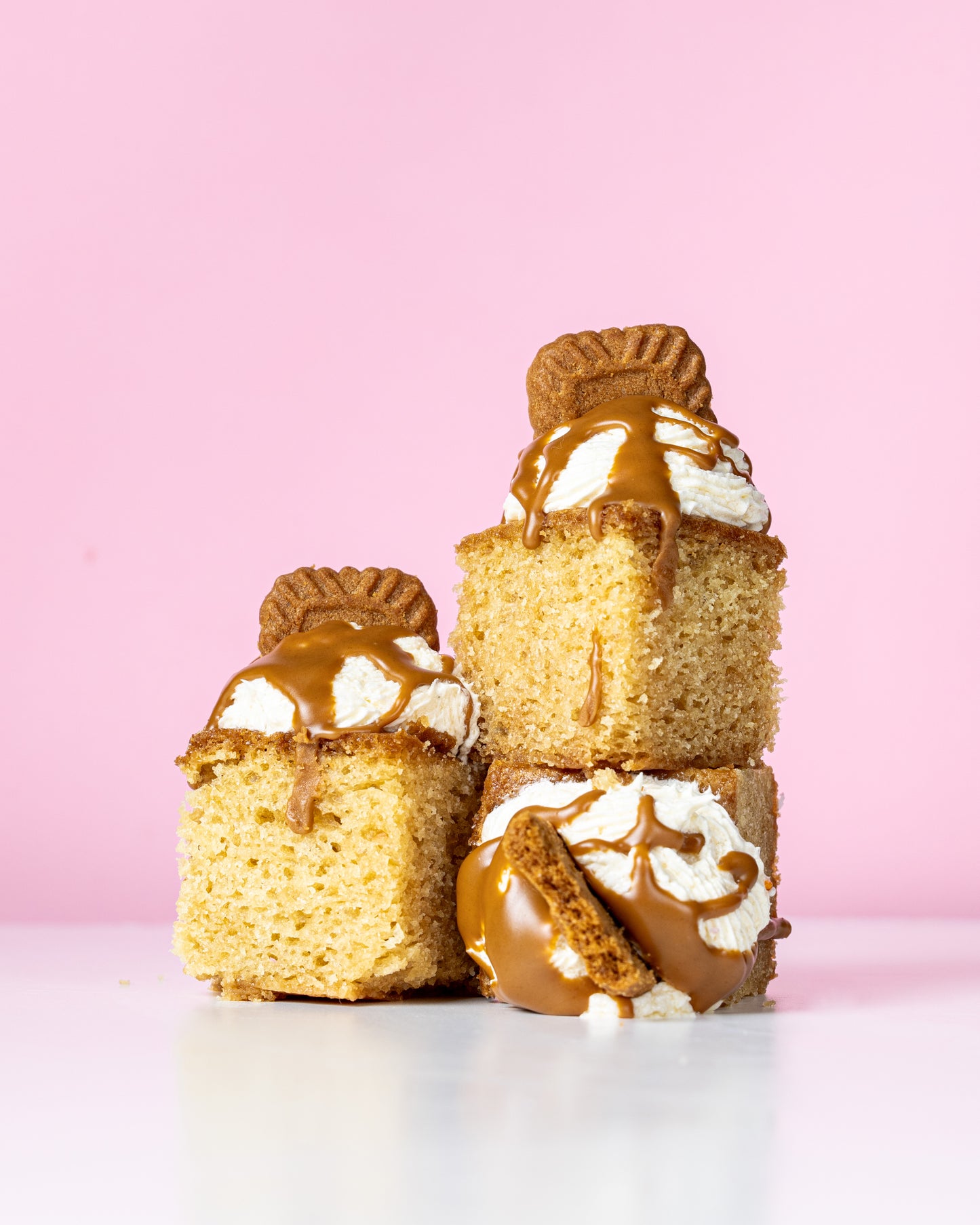 Biscoff Vanilla Cake